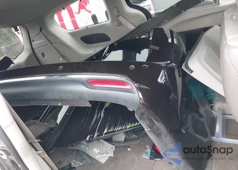 2018 Chrysler Pacifica Touring L из США, поврежденный, VIN 2C4RC1BG8JR312346